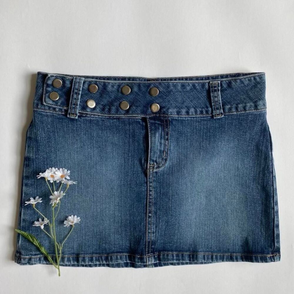 SOLD - Picture 2 of 9